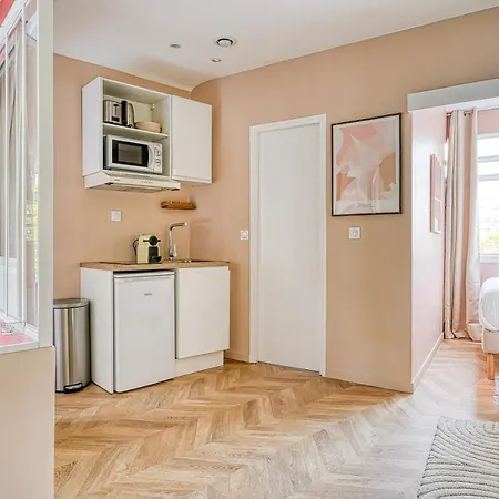 Appartement Proche Parc Monceau / Pereire